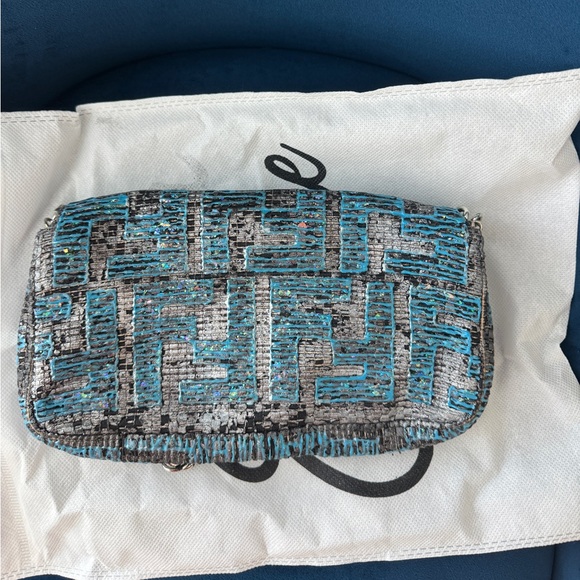 fendi baguette - custom - Picture 3 of 3